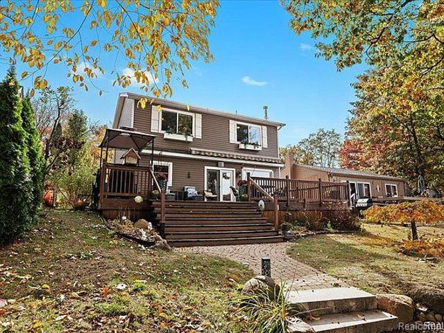 3386 Horrell Court, Fenton Charter Township, MI 48430