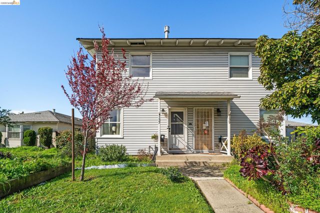 137 Collins St, Richmond, CA 94801