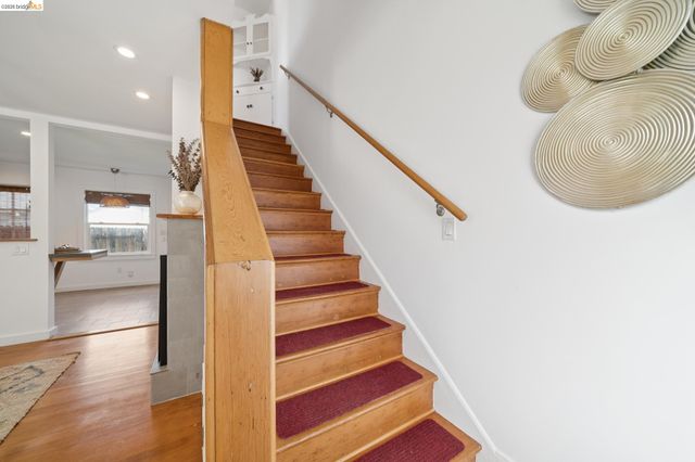 137 Collins St, Richmond, CA 94801