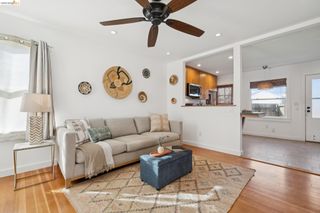 137 Collins St, Richmond, CA 94801
