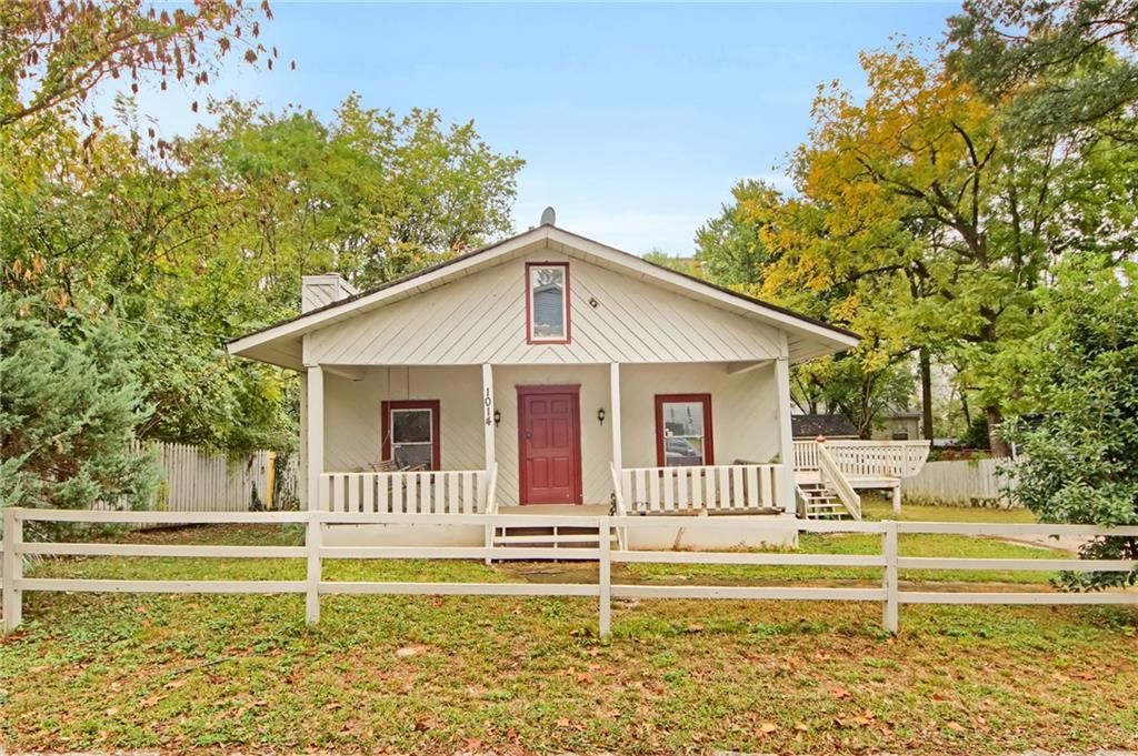 1014 Curran NW Street, Atlanta, GA 30318