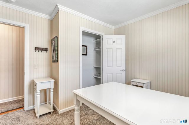 8 Woodland Park, Shelton, CT 06484