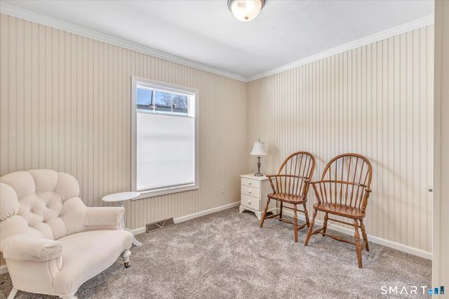 8 Woodland Park, Shelton, CT 06484