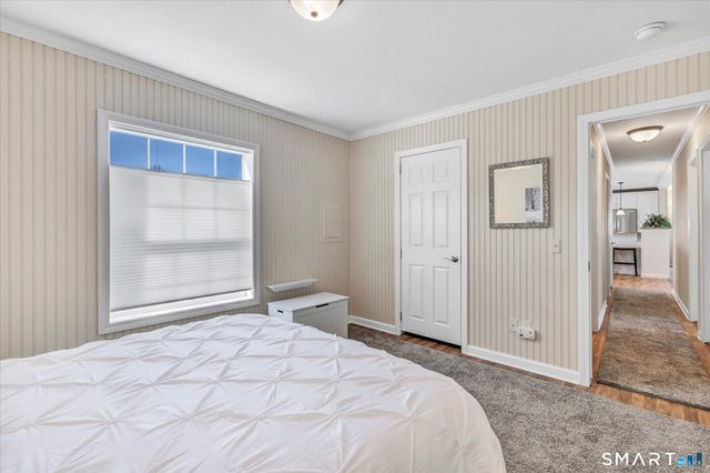 8 Woodland Park, Shelton, CT 06484