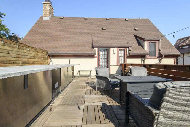 352 N Pinecrest STREET, Milwaukee, WI 53208