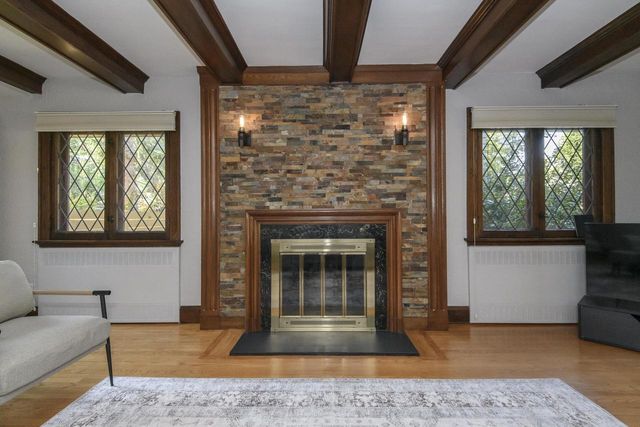 352 N Pinecrest STREET, Milwaukee, WI 53208