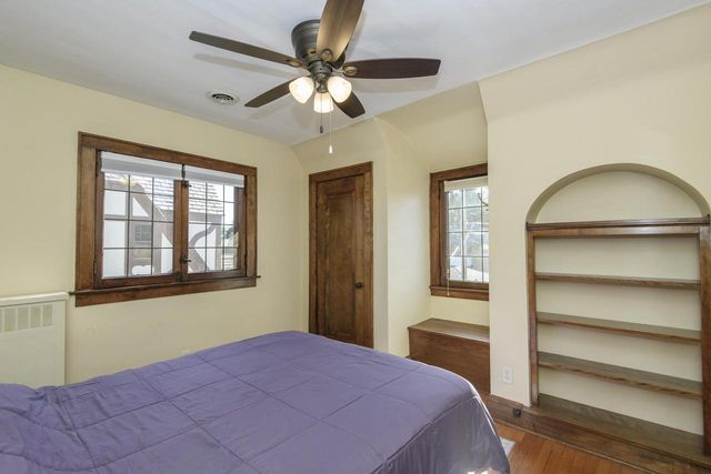 352 N Pinecrest STREET, Milwaukee, WI 53208