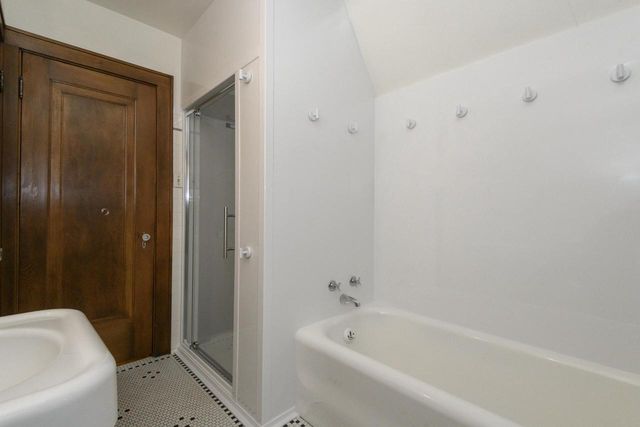 352 N Pinecrest STREET, Milwaukee, WI 53208