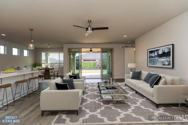 11001 Arundel Way, Bakersfield, CA 93311