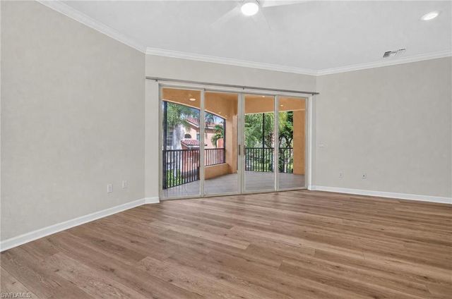 8701 Piazza Del Lago CIR 202, Estero, FL 33928