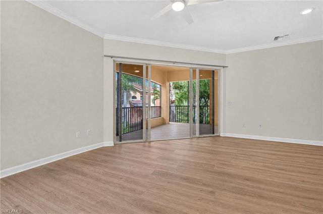 8701 Piazza Del Lago CIR 202, Estero, FL 33928