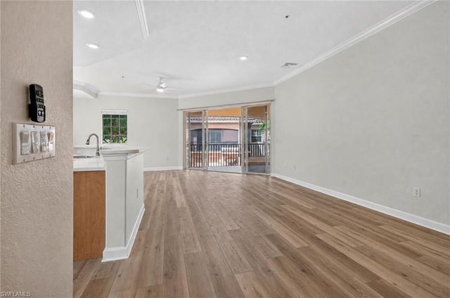 8701 Piazza Del Lago CIR 202, Estero, FL 33928