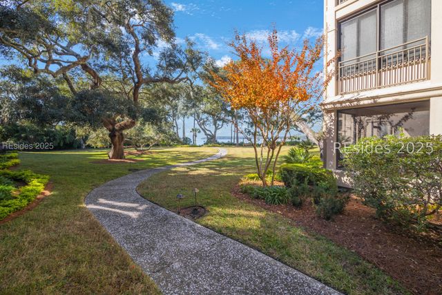 6 Village North Dr Apt 115, Hilton Head Island, SC 29926