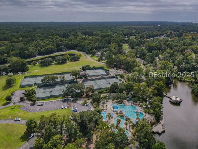 6 Village North Dr Apt 115, Hilton Head Island, SC 29926