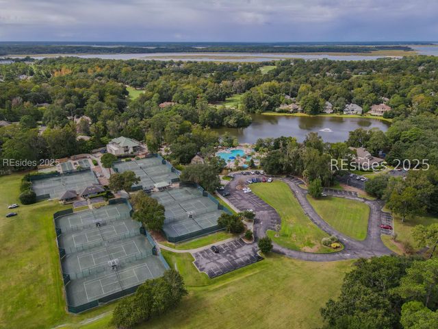 6 Village North Dr Apt 115, Hilton Head Island, SC 29926