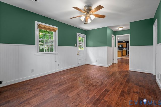 10009 Farmleigh Dr, North Chesterfield, VA 23235