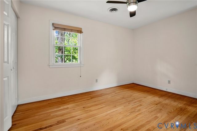 10009 Farmleigh Dr, North Chesterfield, VA 23235