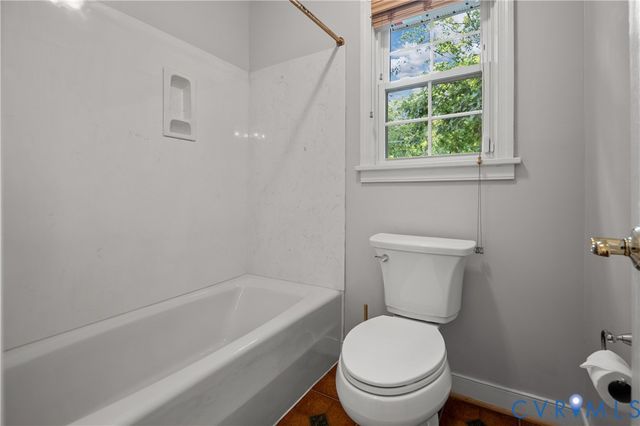 10009 Farmleigh Dr, North Chesterfield, VA 23235