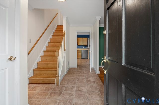 10009 Farmleigh Dr, North Chesterfield, VA 23235