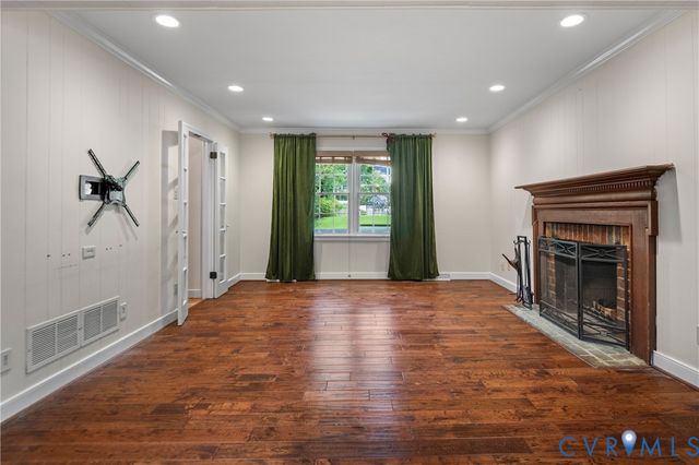 10009 Farmleigh Dr, North Chesterfield, VA 23235