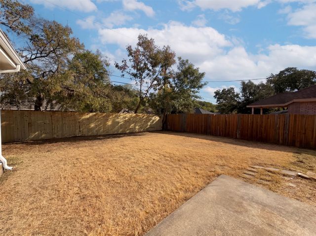 4519 Marcell Avenue, Dallas, TX 75211
