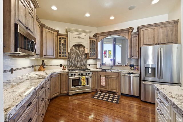 908 FREMONT RD, Bountiful, UT 84010