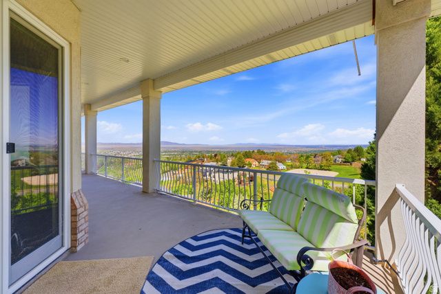 908 FREMONT RD, Bountiful, UT 84010