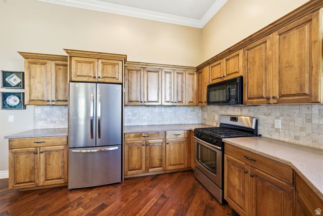 908 FREMONT RD, Bountiful, UT 84010