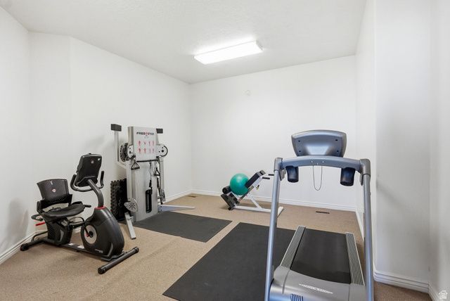 908 FREMONT RD, Bountiful, UT 84010