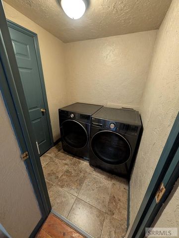 4949 E 41 N, Idaho Falls, ID 83401