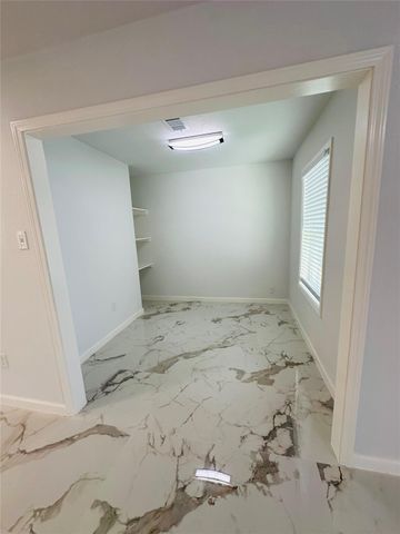7131 Carvel Lane, Houston, TX 77074