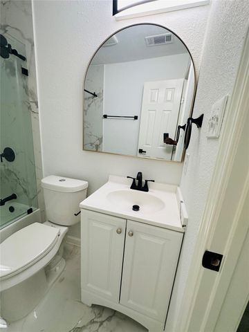 7131 Carvel Lane, Houston, TX 77074