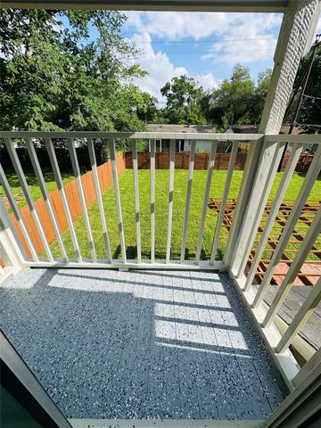 7131 Carvel Lane, Houston, TX 77074