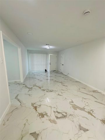 7131 Carvel Lane, Houston, TX 77074
