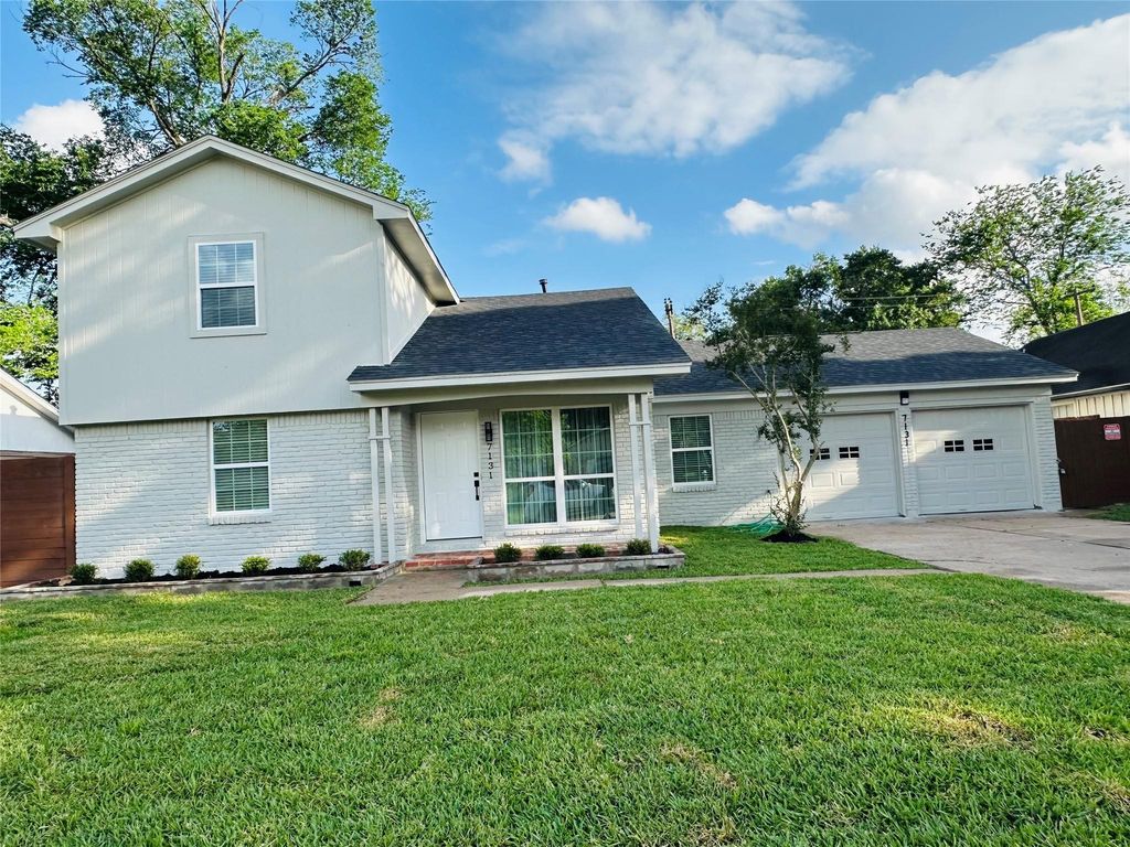 7131 Carvel Lane, Houston, TX 77074
