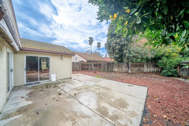 1259 Joett Dr, Turlock, CA 95380