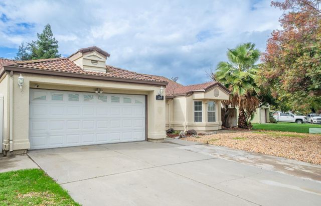 1259 Joett Dr, Turlock, CA 95380