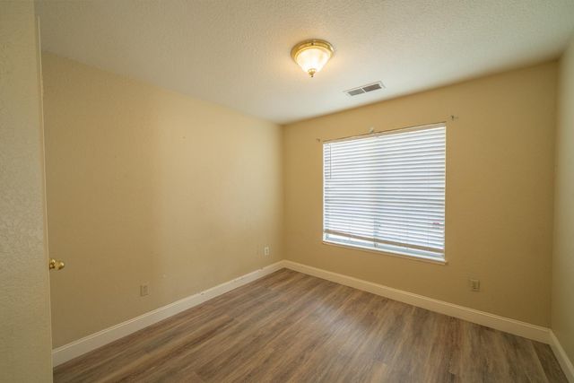 1259 Joett Dr, Turlock, CA 95380