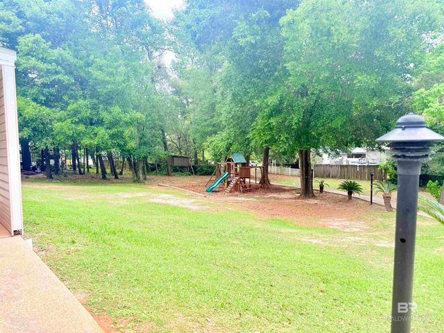 615 Escambia Loop, Lillian, AL 36549