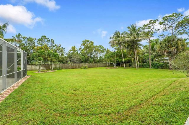 18392 48th Avenue N, Loxahatchee, FL 33470