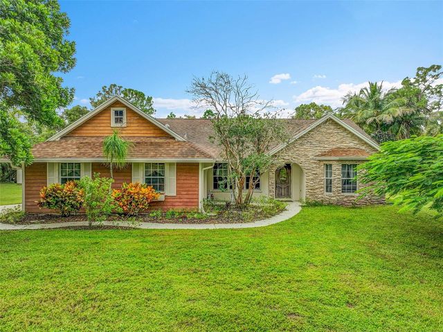 18392 48th Avenue N, Loxahatchee, FL 33470