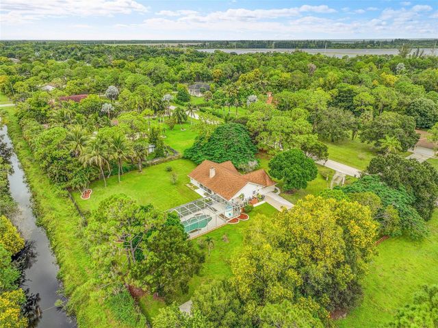 18392 48th Avenue N, Loxahatchee, FL 33470