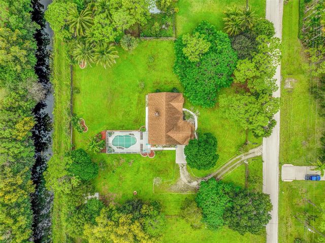 18392 48th Avenue N, Loxahatchee, FL 33470