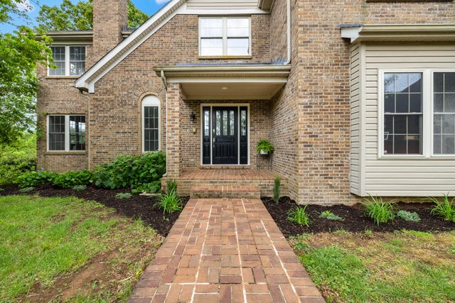 5108 Fords Mill Road, Versailles, KY 40383