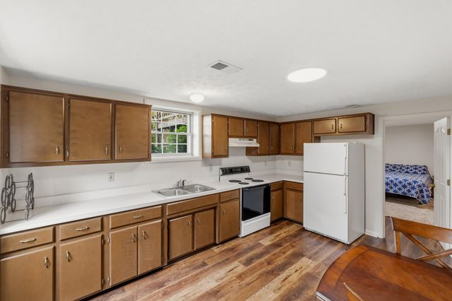 5108 Fords Mill Road, Versailles, KY 40383