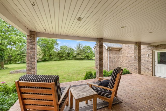 5108 Fords Mill Road, Versailles, KY 40383