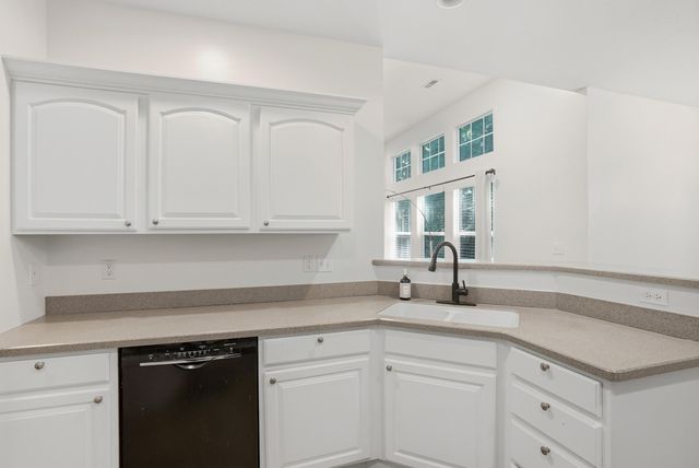 5000 WHITEFISH CT, Columbia, MO 65203