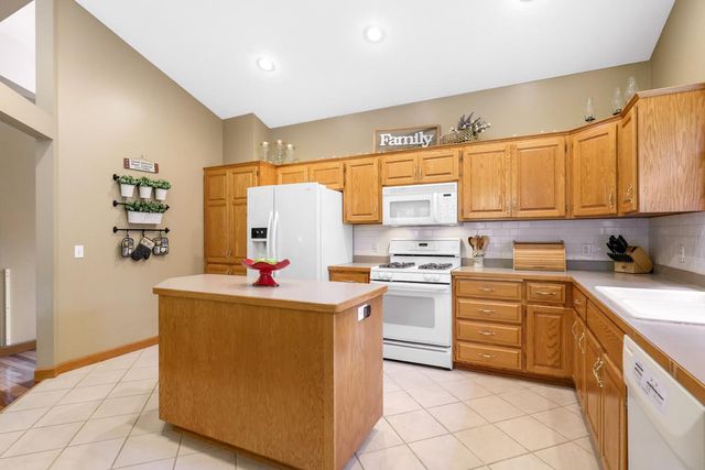 18949 Embry Avenue, Farmington, MN 55024