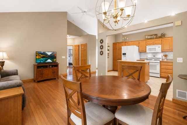 18949 Embry Avenue, Farmington, MN 55024