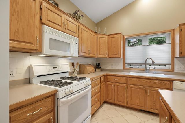 18949 Embry Avenue, Farmington, MN 55024